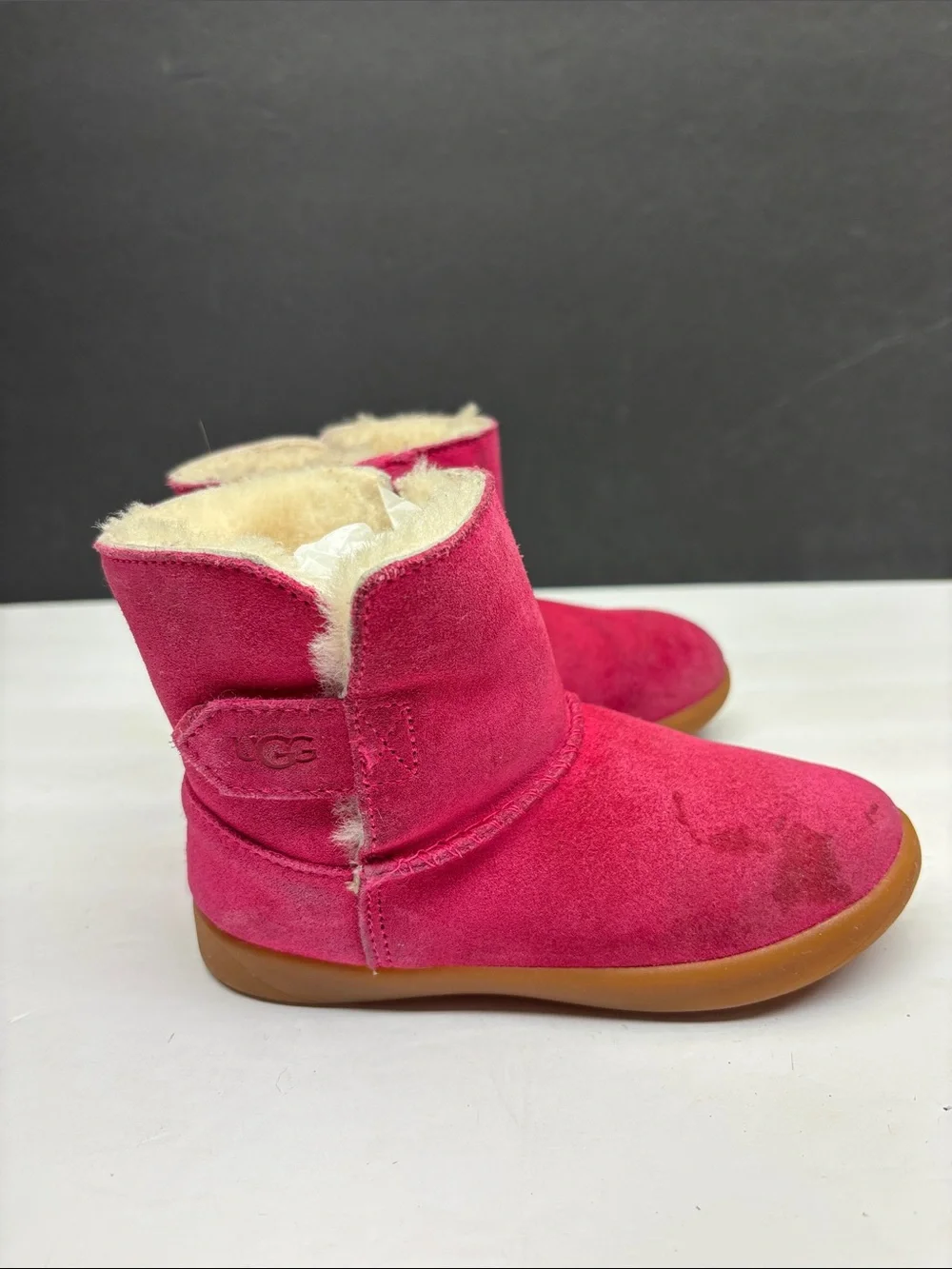 UGG boots size 11 for toddler girl, box 80